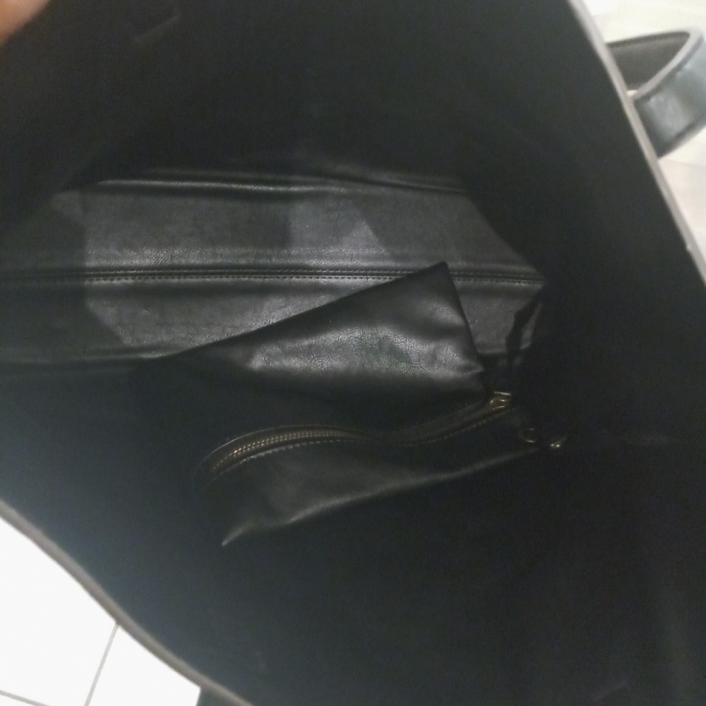 Tote - Picture 7 of 7